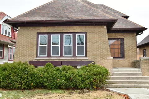 Undisclosed, Milwaukee, WI 53209