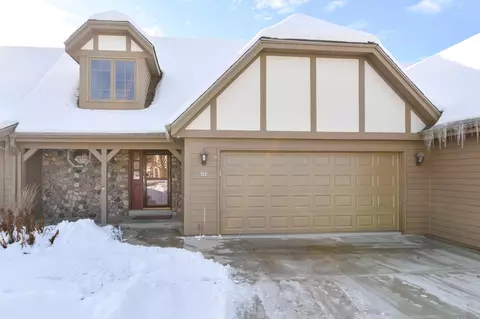 655 Machenry #B, Brookfield, WI 53045