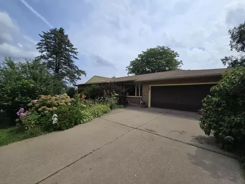 625 E South, Viroqua, WI 54665