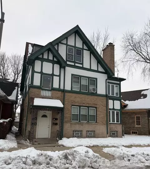 1302 Quincy, Racine, WI 53405