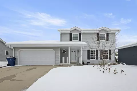 8500 S Parknoll, Oak Creek, WI 53154