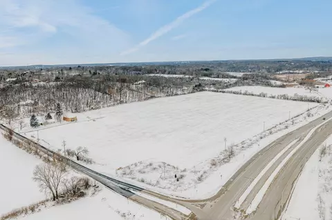 s78w30182 Sugden, Mukwonago, WI 53149