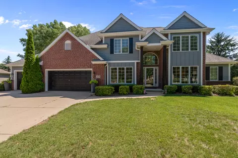 329 W W Brg, Grafton, WI 53024