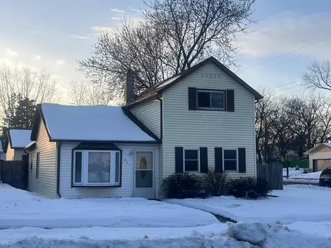 221 6th, Onalaska, WI 54650
