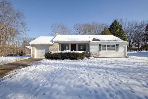 3080 N Brookfield, Brookfield, WI 53045