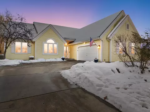 w2195 Wilmers Grove Drive, East Troy, WI 53120