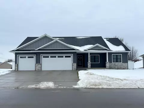 950 Crockett, Holmen, WI 54636