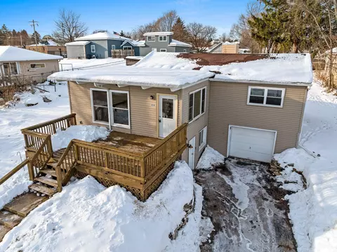 304 Milwaukee, Cascade, WI 53011