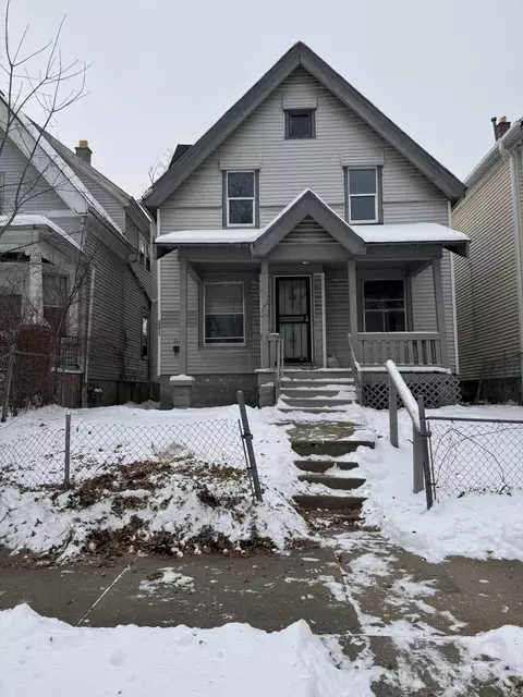2571 N 34th, Milwaukee, WI 53210