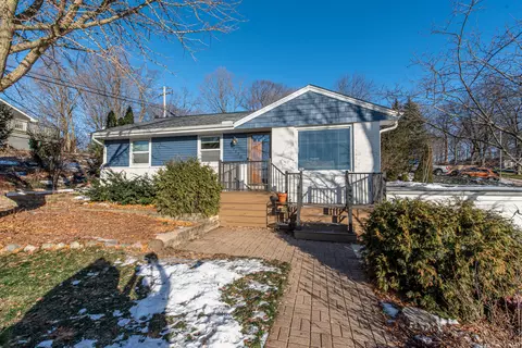 17530 Burnet, Brookfield, WI 53045