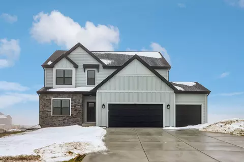 2491 Boulder, Slinger, WI 53086
