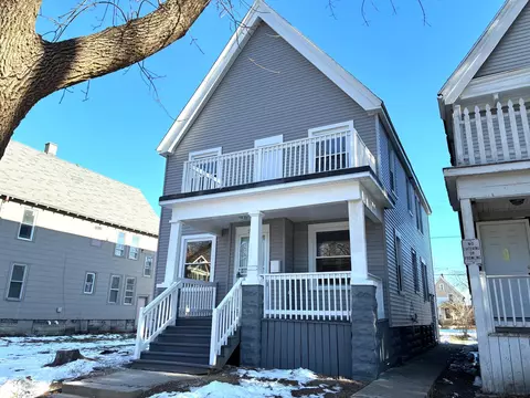 2822 N 34th, Milwaukee, WI 53210