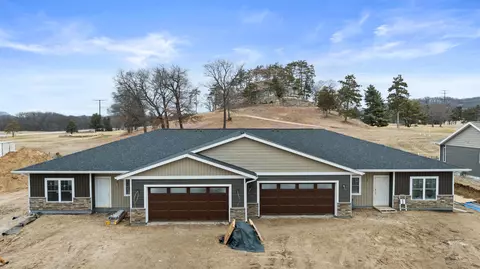 W7676 Castle Mound, Holland, WI 54636