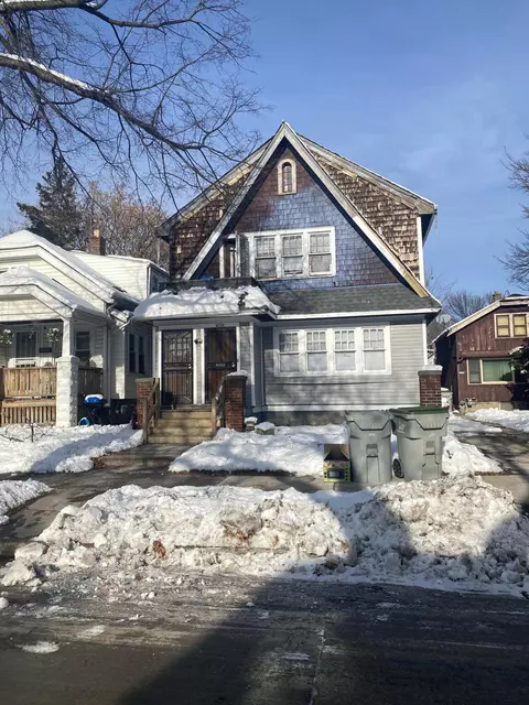 4228 W Auer #4230, Milwaukee, WI 53216