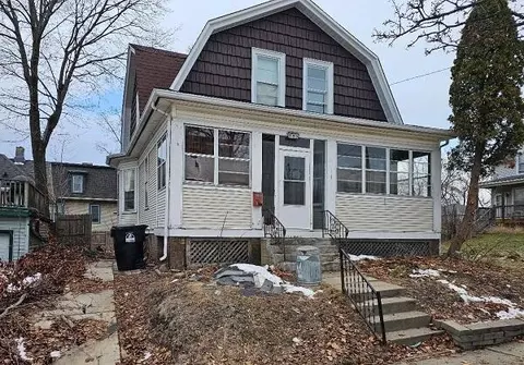 306 Cliff, Racine, WI 53404