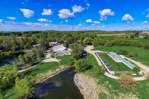 n865 County Road W, Ashford, WI 53010