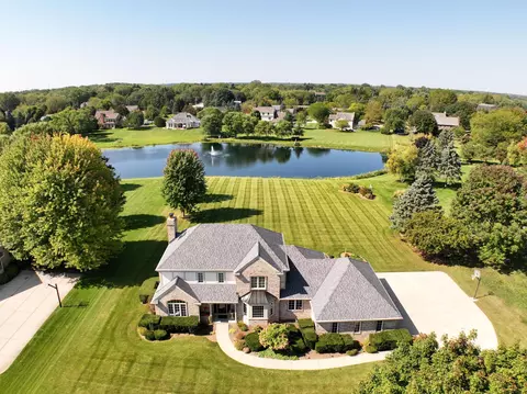 11811 N Lantern, Mequon, WI 53092