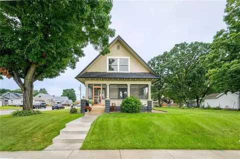 405 N Eau Claire, Mondovi, WI 54755