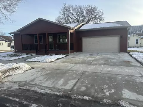 1223 9th, La Crosse, WI 54601