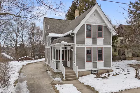 w61n669 Mequon, Cedarburg, WI 53012