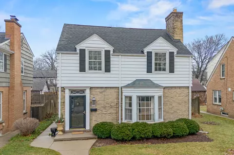 5234 N Berkeley, Whitefish Bay, WI 53217