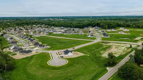 Lt172 Applewood, Grafton, WI 53024