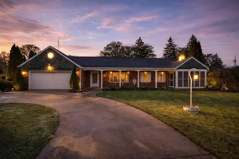 7245 N Seneca, Glendale, WI 53217