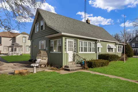 1004 Madison, Lake Geneva, WI 53147