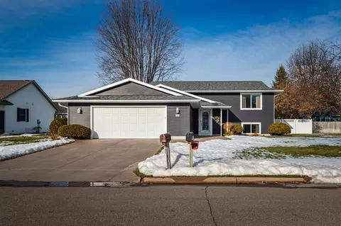 311 Kenneda, Holmen, WI 54636