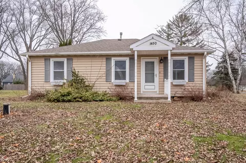 1450 S 165th, New Berlin, WI 53151