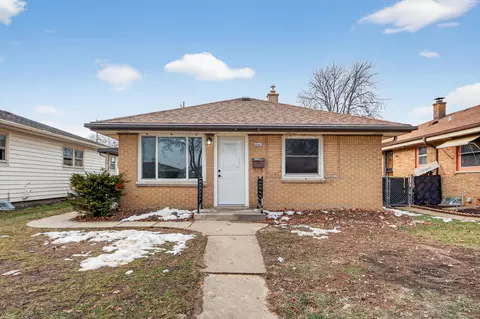 4641 N 79th, Milwaukee, WI 53218