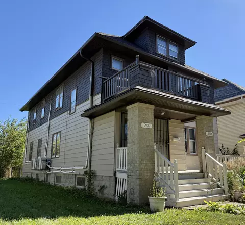 2924 N 48th, Milwaukee, WI 53210
