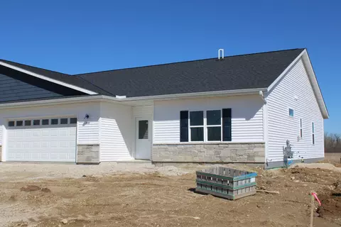920 Drumlin UNIT 2, Kewaskum, WI 53040