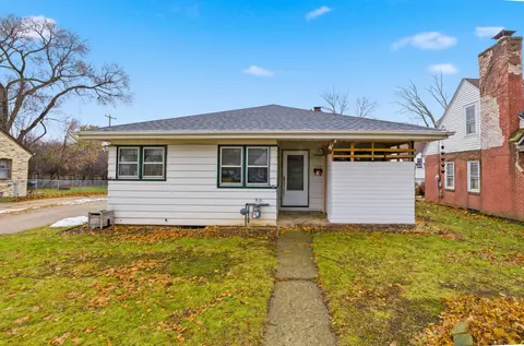 5282 N 53rd, Milwaukee, WI 53218