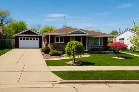 2524 Loraine, Racine, WI 53404