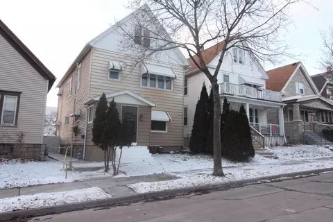 2431 S 9th #2431A, Milwaukee, WI 53215