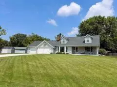 26134 Barberry, Waterford, WI 53185