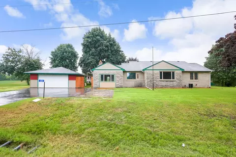 11319 Highway 151, Manitowoc, WI 54220