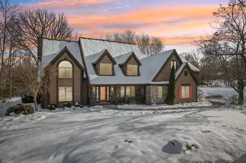 14820 Clare Brg, Brookfield, WI 53005