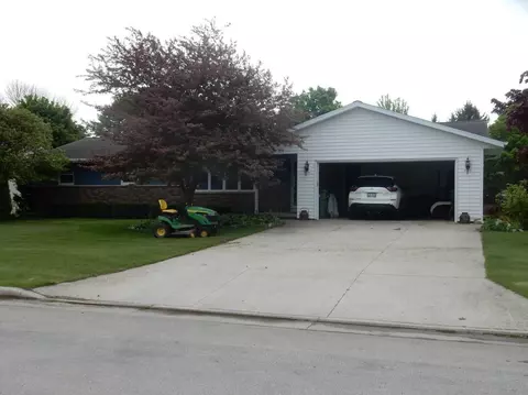 213 Birch, Reedsville, WI 54230