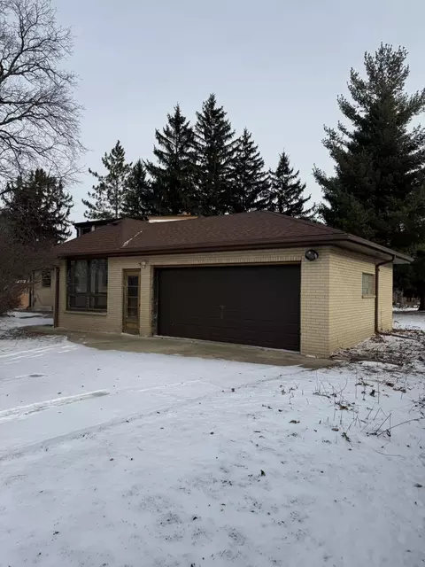 4411 S 68th, Milwaukee, WI 53220