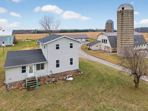 n8381 County Road D, Watertown, WI 53094