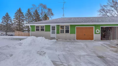 107 Pony #1, Plymouth, WI 53073