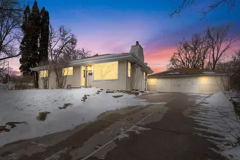 232 Richard, Waukesha, WI 53189