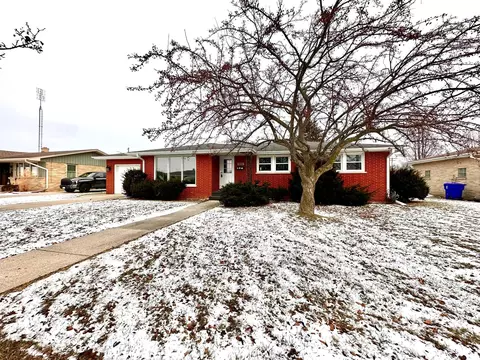 2205 24th, Kenosha, WI 53140
