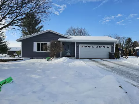 41 N 5th, Evansville, WI 53536