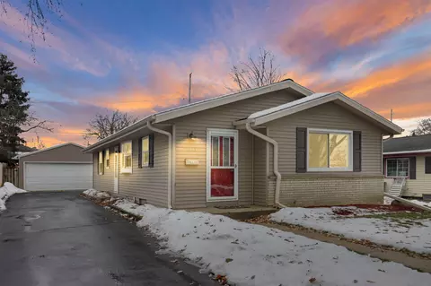 3131 Barbara, Racine, WI 53404