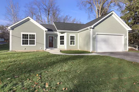 w3794 Beaver Drive, Geneva, WI 53147