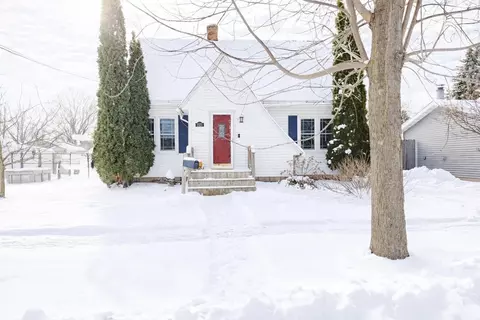 1513 E Harriet, Appleton, WI 54915