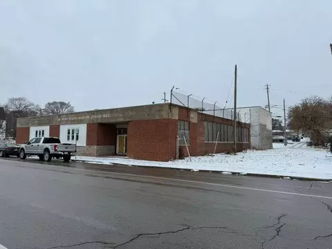 3314 W Vliet, Milwaukee, WI 53208
